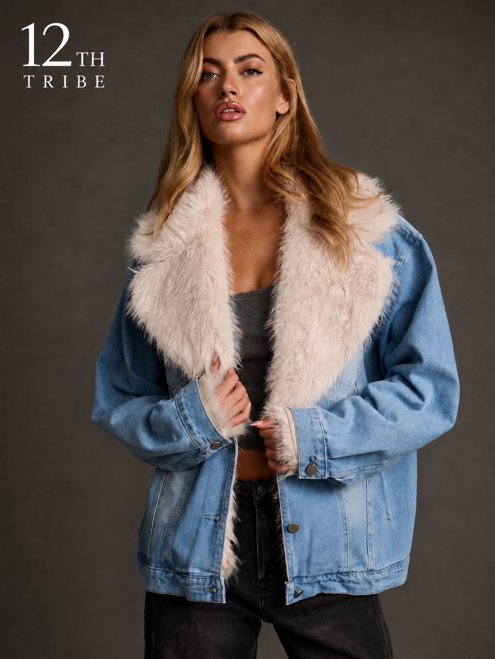 12th Tribe Rylee Denim Jacket Faux Fur Trim Light Wash Size Small